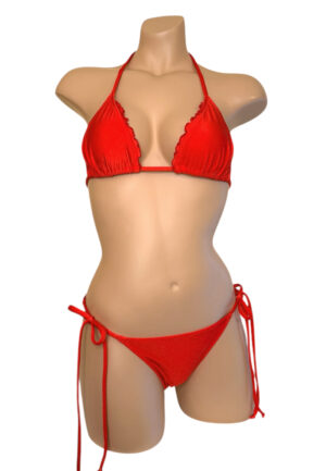 low waist ruched back tie side wavy back bikini bottoms and ruffle edge triangle top in red poppy
